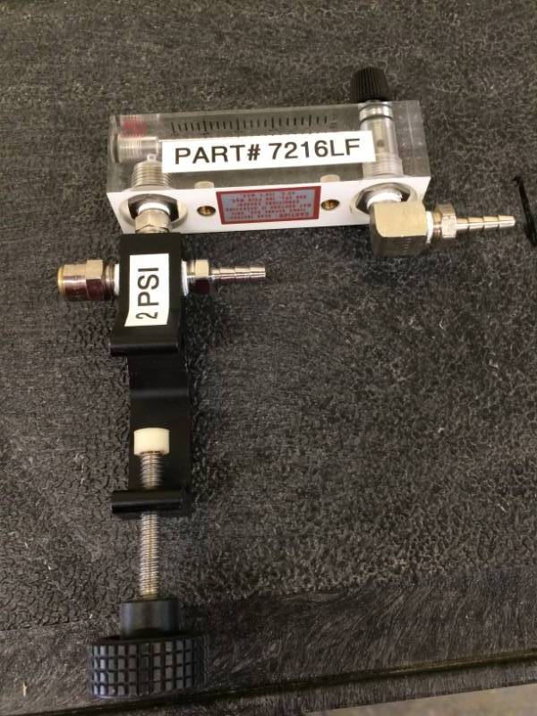lot 12 image: Amico FMA-15U-OM, Flowmeter  Air, 0-15 LPM, USA, Ohmeda & Flowmeter #7216LF