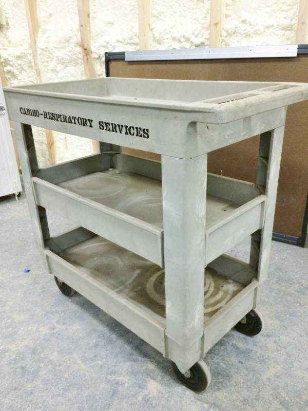 JANITORIAL CLEANING CART WITH 3 SHELVES - Cleaner Solutions