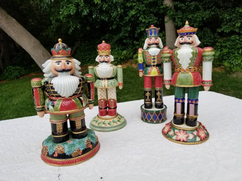 lot 35 image: Ceramic Nutcrackers by Fitz & Floyd