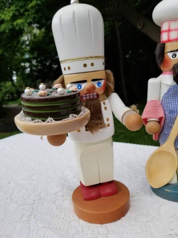 lot 36 image: Handmade German Nutcrackers by Steinbach