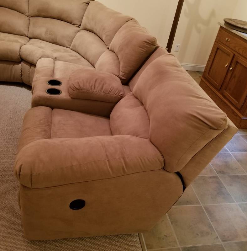 lot 1 image: Large Velour Recliner Sectional