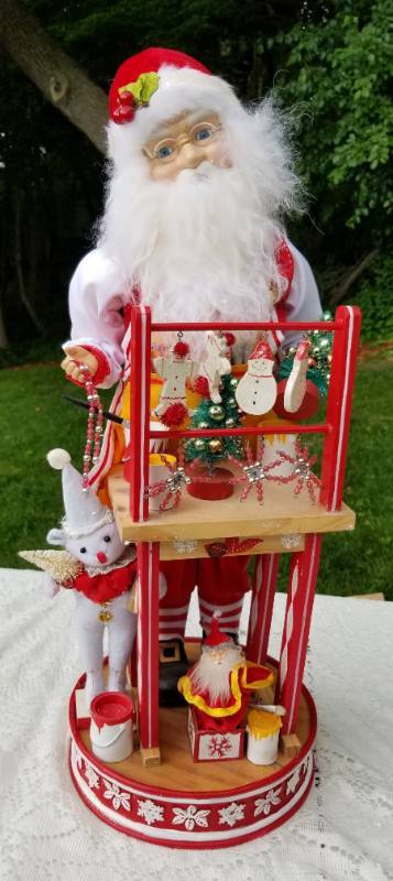 lot 39 image: Tall Limited Edition Radko Santa