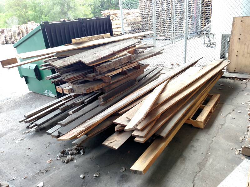 lot 24 image: Quantity Reclaimed Lumber & Misc Wo...