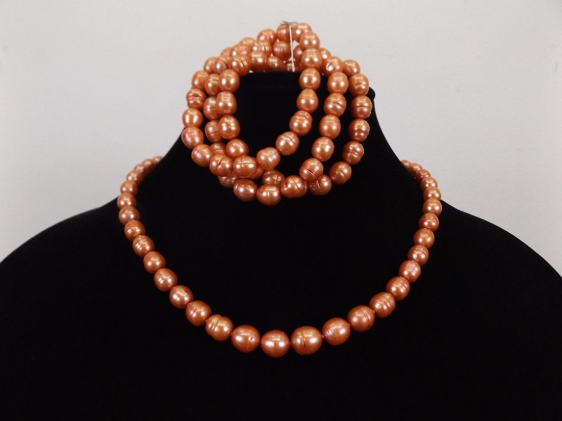 lot 35 image: NEW .925 Sterling Silver Clasp HONORA Pink Freshwater Pearl Necklace and Bracelet SET