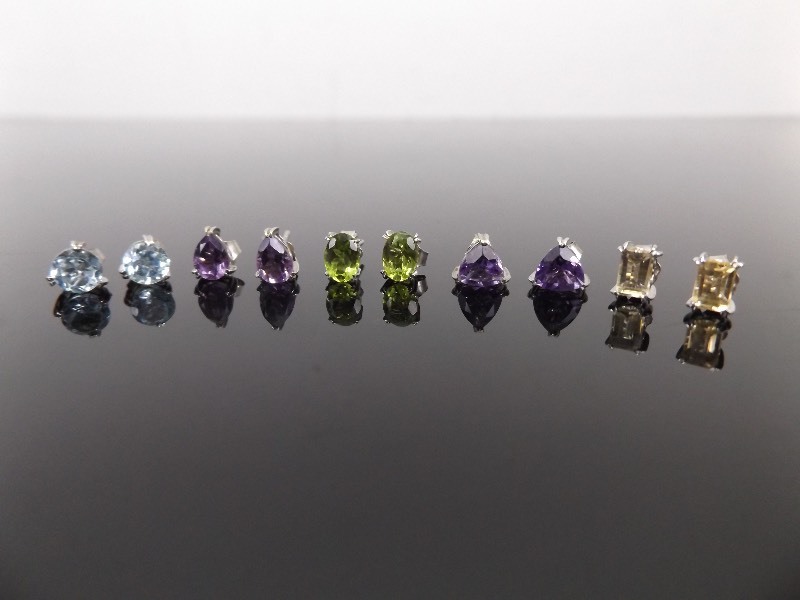 lot 61 image: .925 Sterling Silver Lot of 5 Pairs of Multi Colored Crystal Post Earrings