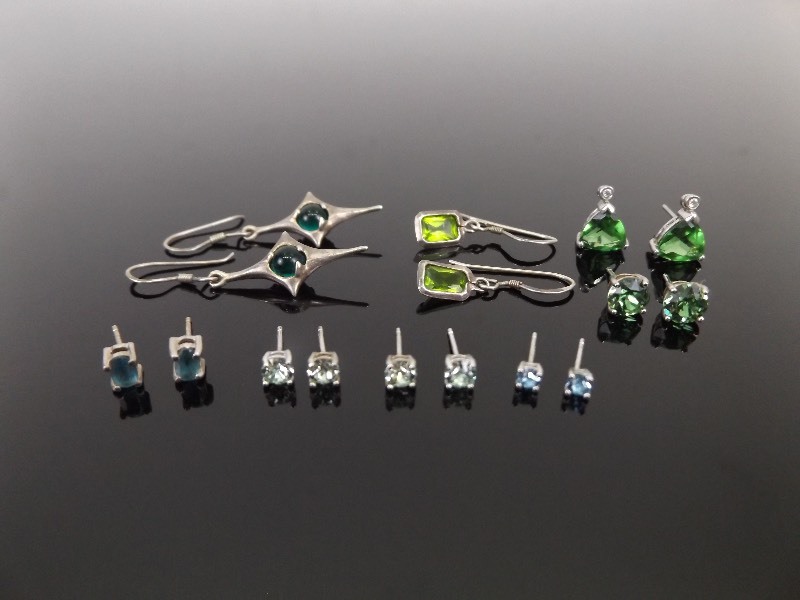 lot 66 image: .925 Sterling Silver Lot of 8 Pairs of Peridot, Green Crystal etc., Earrings