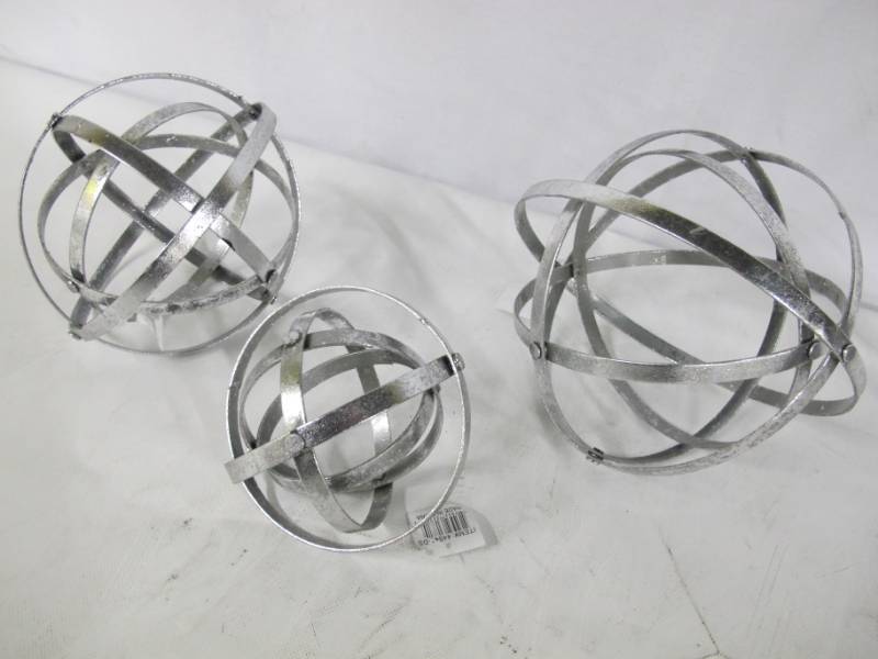 New 3 Different Sized Galvanized Metal Band Decorative