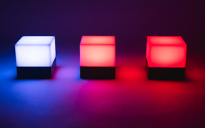 lot 74 image: 3 Pack IndoorOutdoor Winplus LED Cube Lights Multicolor w Positioning Hook - NEW
