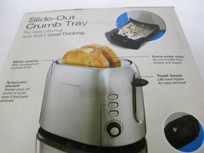lot 22 image: Hamilton Beach 2 Slice Metal Toaster (22706)