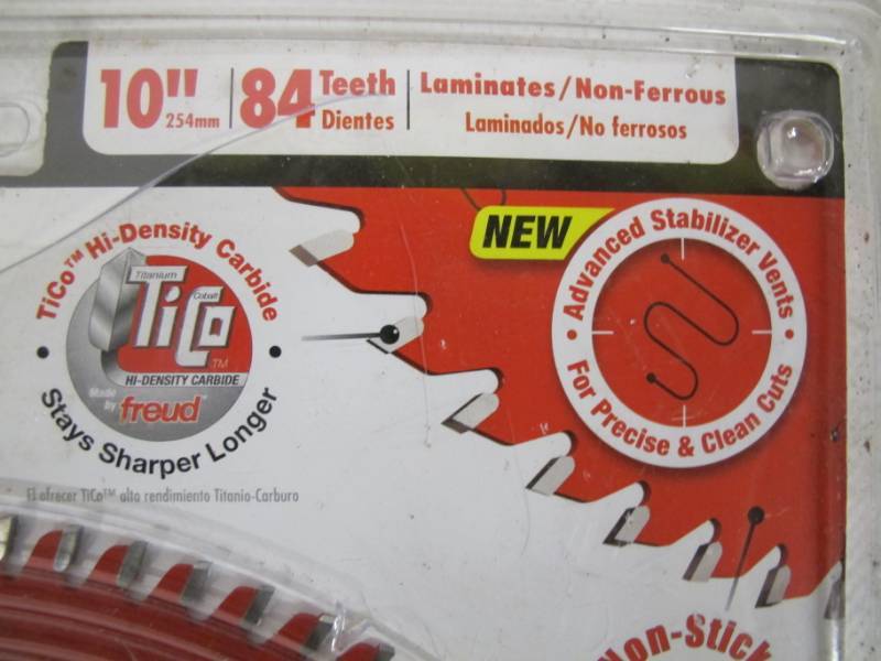 lot 30 image: Diablo 10 in. x 84-Teeth LaminateNon-Ferrous Metal Cutting Saw Blade
