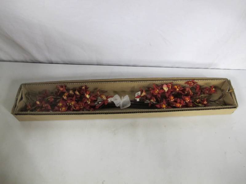 lot 221 image: American Best Artificial Flowers - Red Lily 12 Pack - NEW