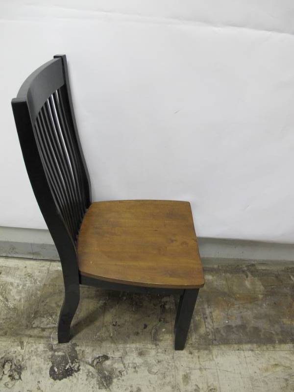 lot 62 image: Steve Silver Dining Room Lawton Side Chair -  LW500S