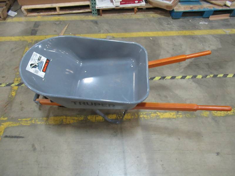 lot 502 image: Truper 5.5-cu ft Steel Wheelbarrow TR5.5-LW 35096