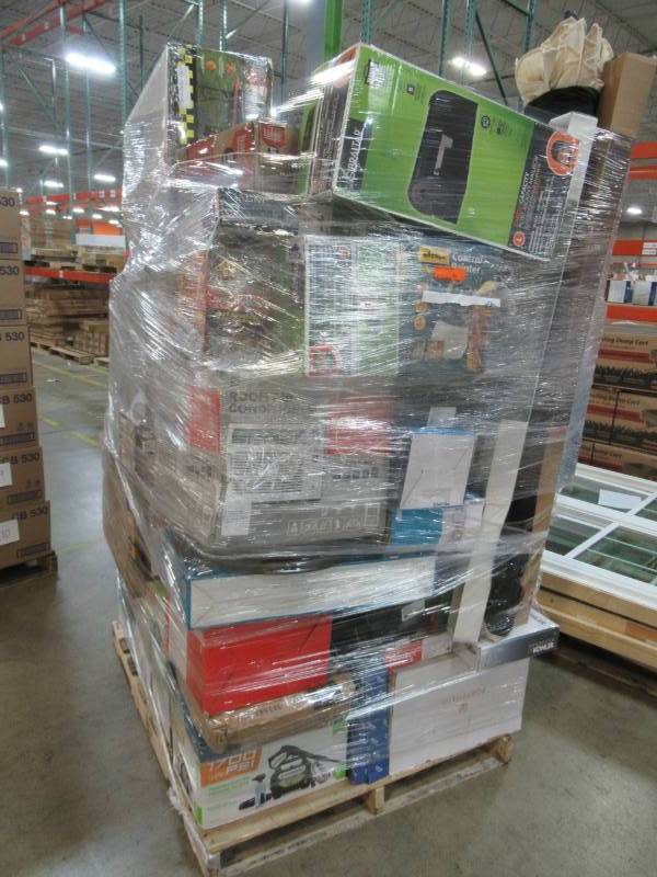 lot 11 image: WHOLESALE MIXED PALLET OF RETURNS - AIR CONDITIONERS, SMALL HOUSEWARES, TOOLS AND MORE
