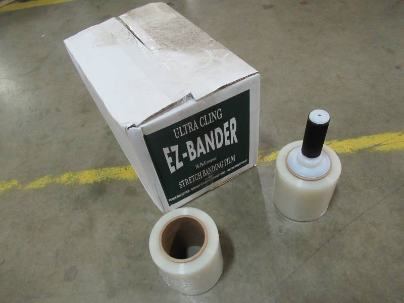 lot 229 image: Western Plastic 90 Gauge Ultra Cling Stretch Film 5 in x 1000 (12 rolls per case), WTNSBF07 - 1 Case