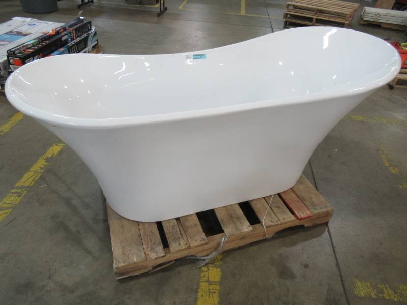 lot 255 image: AKDY 5.58 ft. Acrylic Center Drain Oval Slipper Flatbottom Non-Whirlpool Freestanding Bathtub in White - Some Scuff Marks on lip.