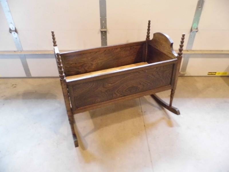 lot 80 image: Rocking Cradle