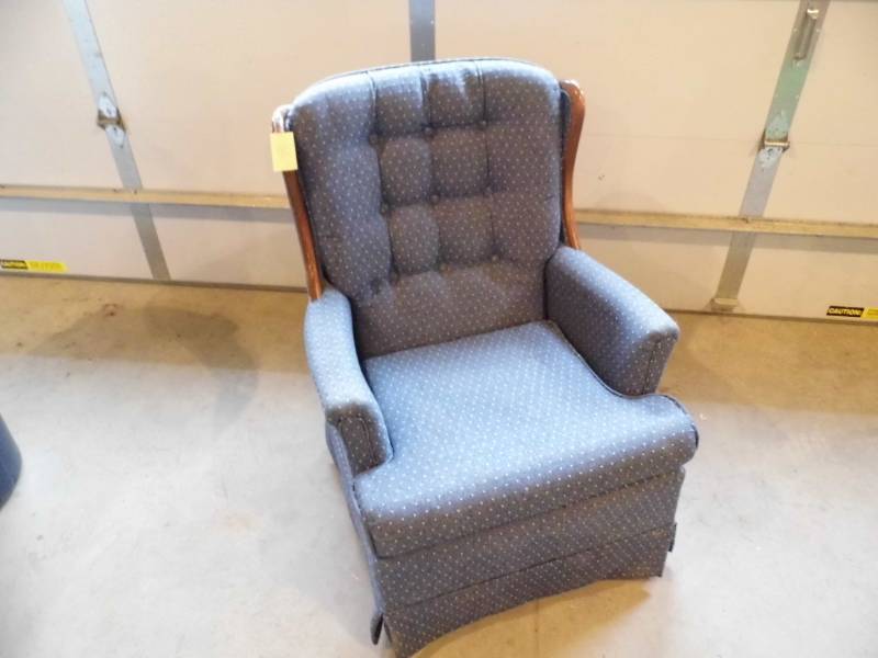 lot 90 image: Swivel Rocker