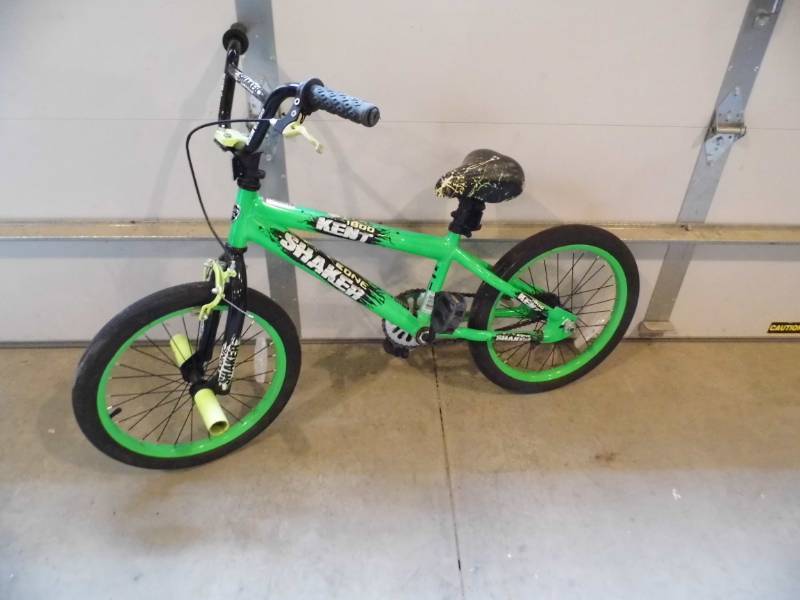 lot 93 image: Kent Bone Shaker Bike