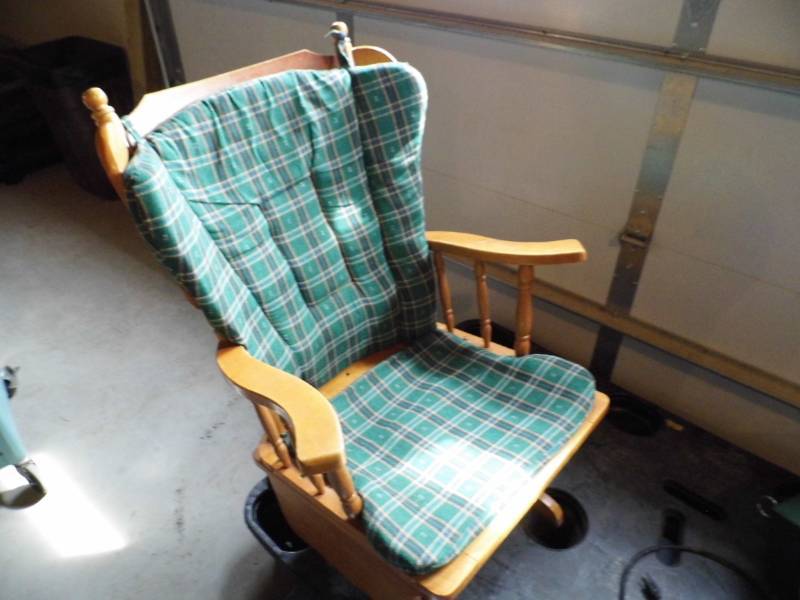 lot 145 image: Glider Rocker