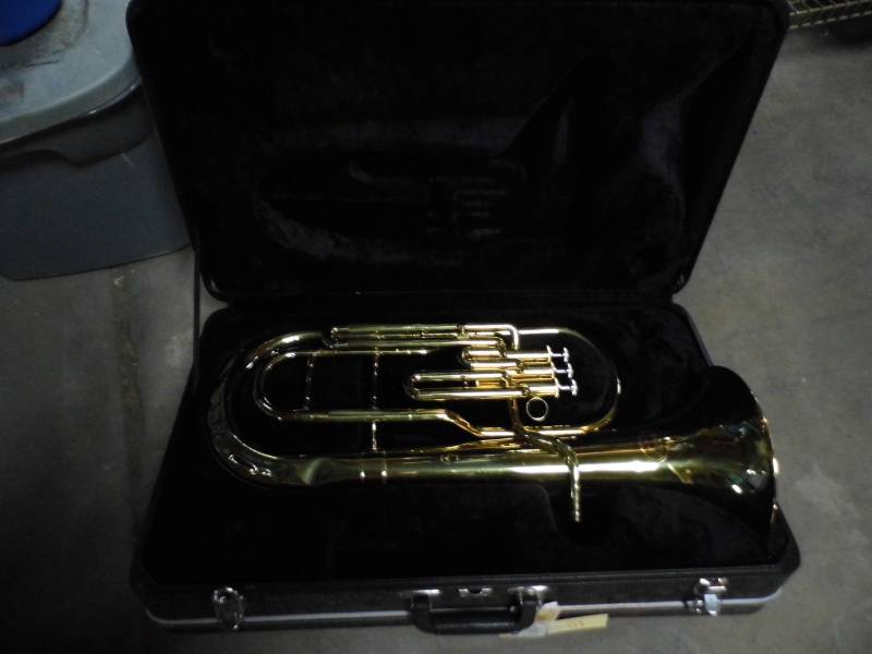 lot 55 image: Jupiter French Horn