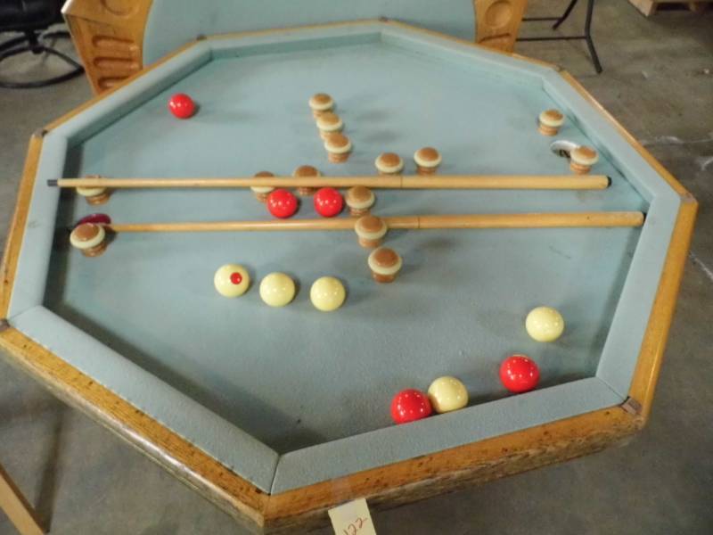 lot 122 image: Bumper Pool Table