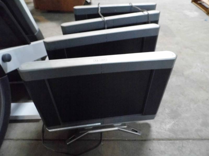 lot 152 image: Lot of 4 Funai TVs