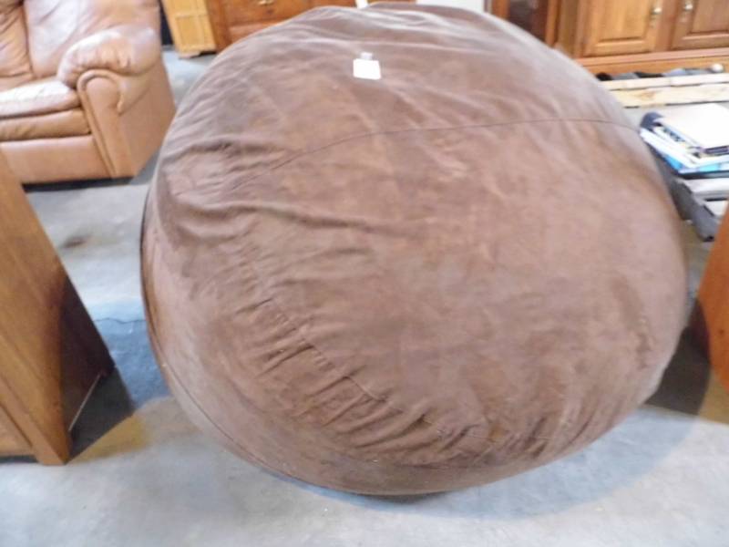 lot 155 image: Item Removed - Damaged