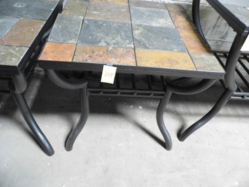 lot 164 image: End table