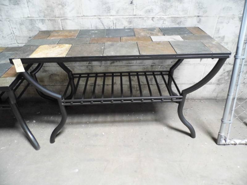 lot 165 image: Large Table