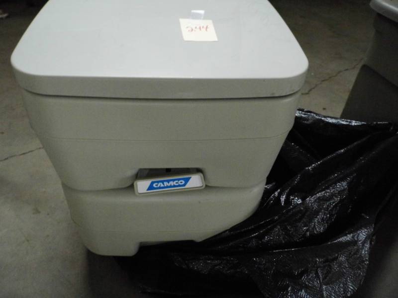 lot 244 image: Portable Potty