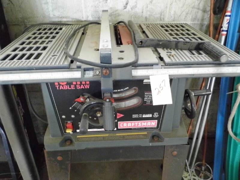 lot 257 image: Craftsman Saw