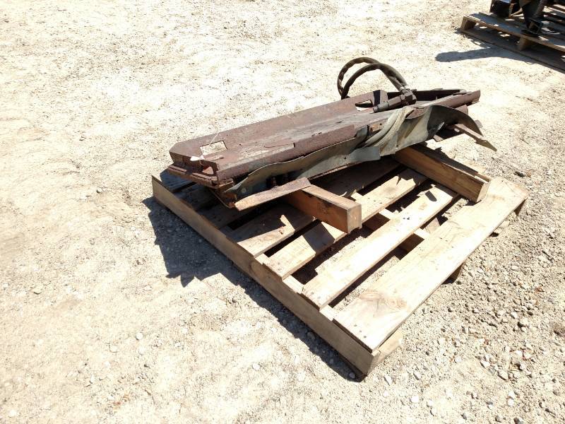 lot 8 image: Skid Loader Planer Tilt Attachment,...
