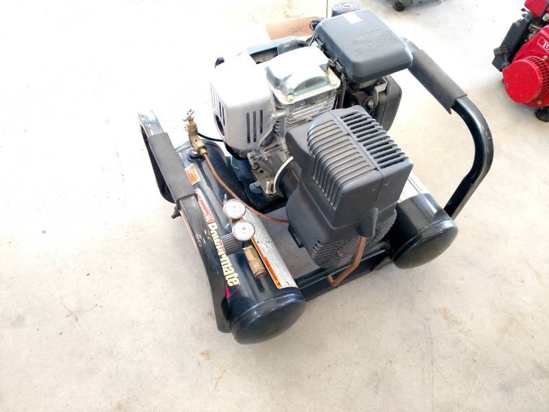 lot 30 image: Coleman Powermate Air Compressor, H...