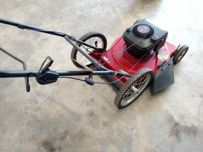 lot 36 image: Murray 22, 5 hp, Mower, Works...