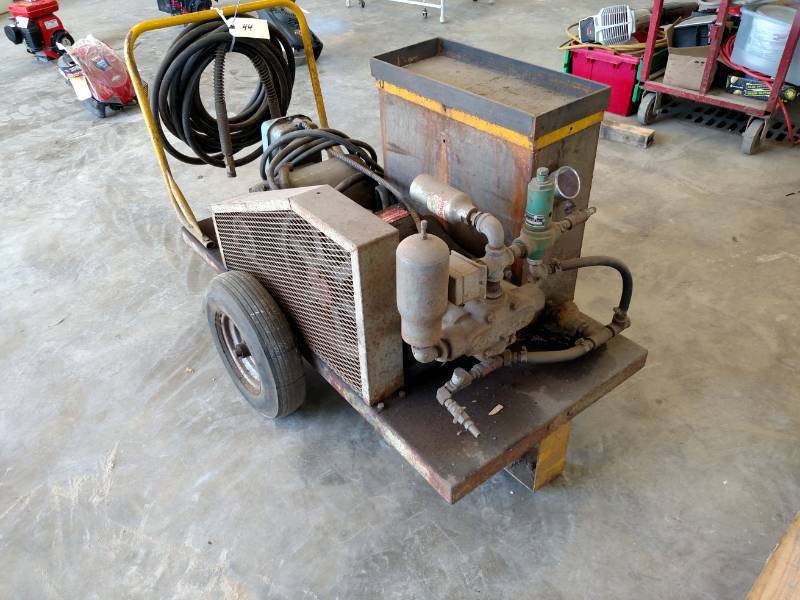 lot 44 image: 3 hp Pressure Washer, Myers Pump, 3...
