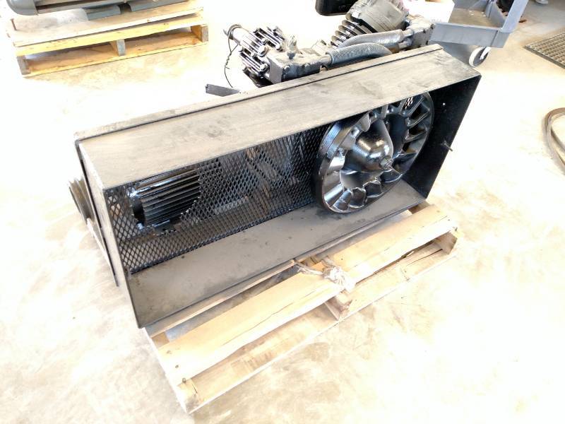 lot 47 image: Solberg 2-Stage Cast Iron Air Compr...