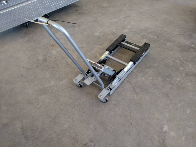 lot 54 image: Pro Lift Motorcycle Jack, Works...
