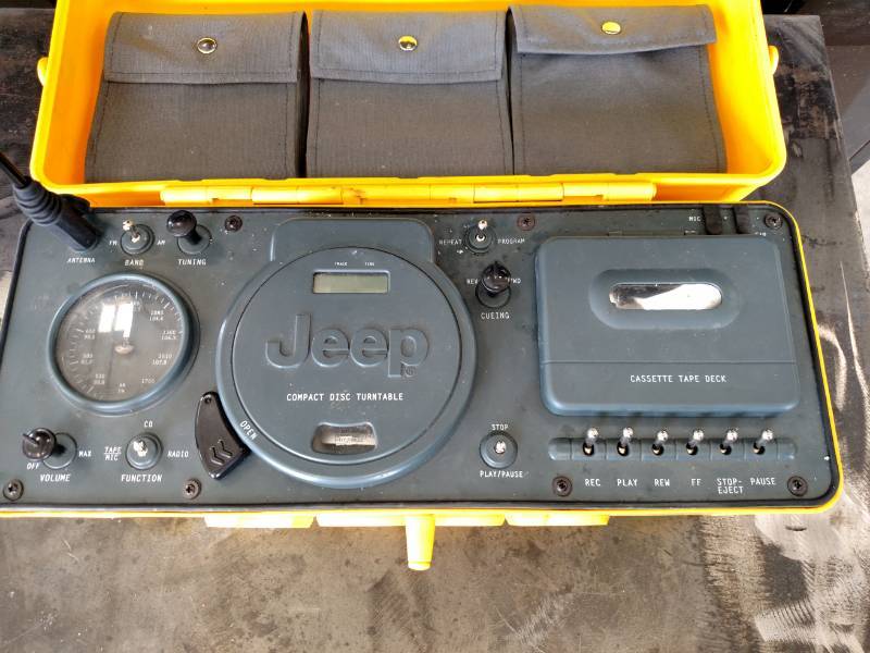 lot 91 image: Jeep Telemania Portable RadioCDCa...