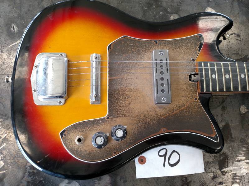 lot 90 image: Electric Guitar, No Visible Name...