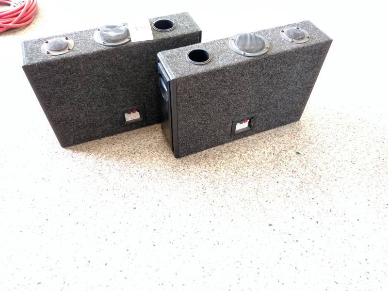 lot 102 image: (2) Kenwood KSC-9901 Speakers, Work...