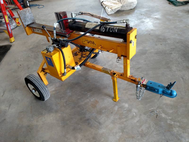 lot 107 image: Ram Model RV500 16 Ton Log Splitter...