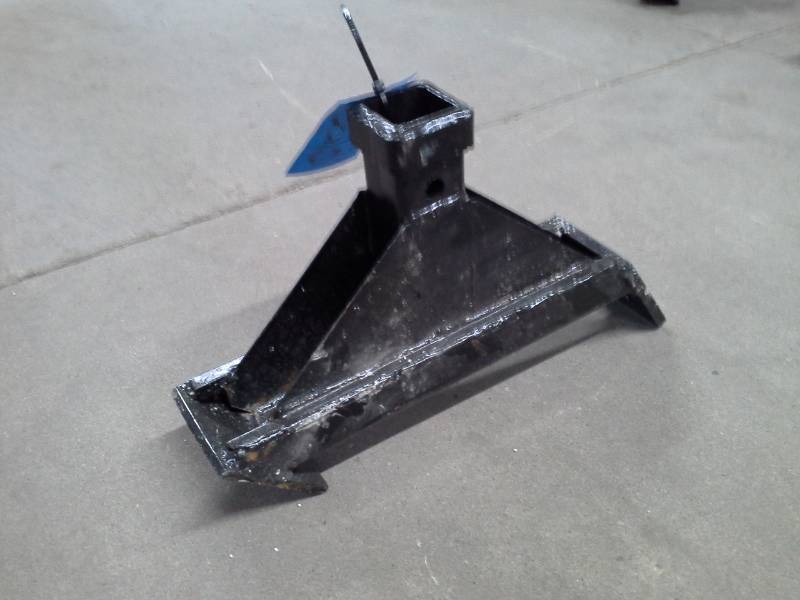 Receiver Hitch for Skid Steer Quick Attach