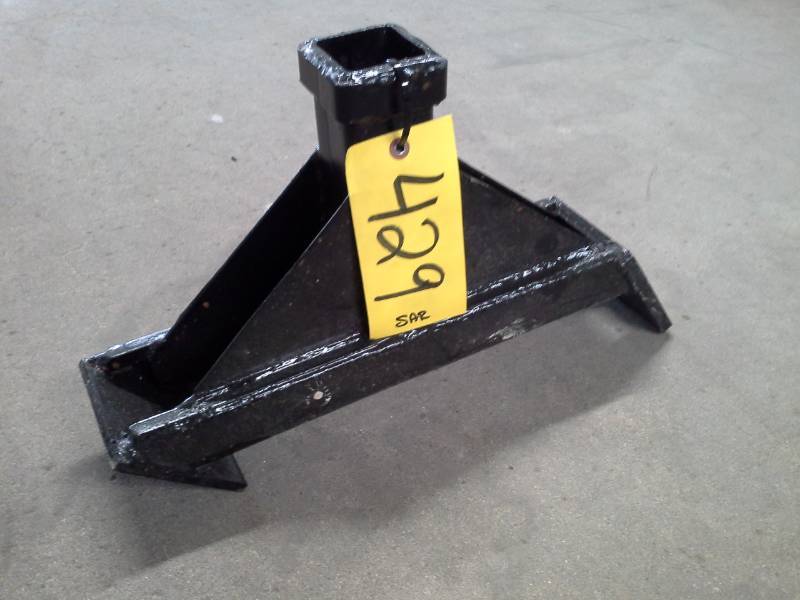 lot 429 image: Receiver Hitch for Skid Steer Quick Attach
