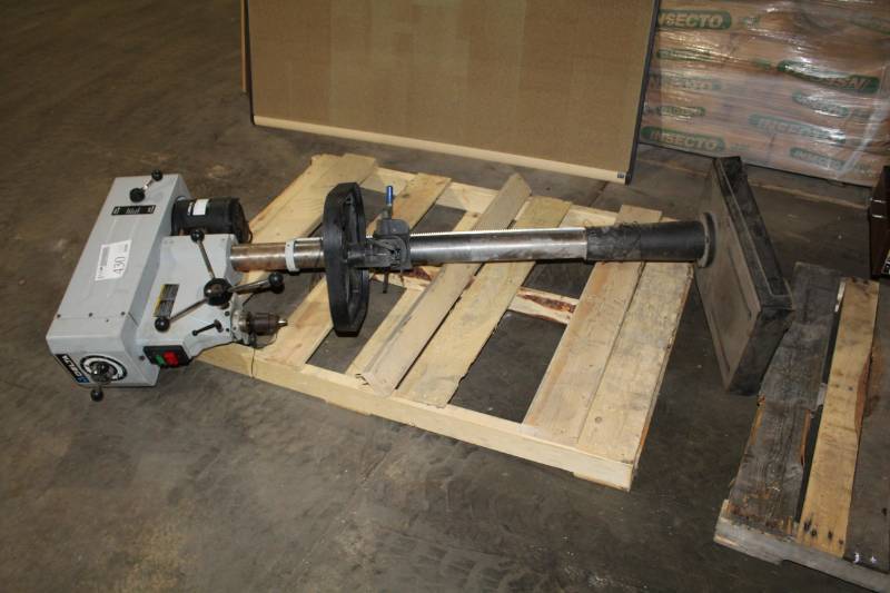 lot 430 image: Delta 16 12in. Floor Standing Drill Press