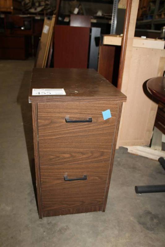 lot 455 image: File Cabinet with 2-Drawers