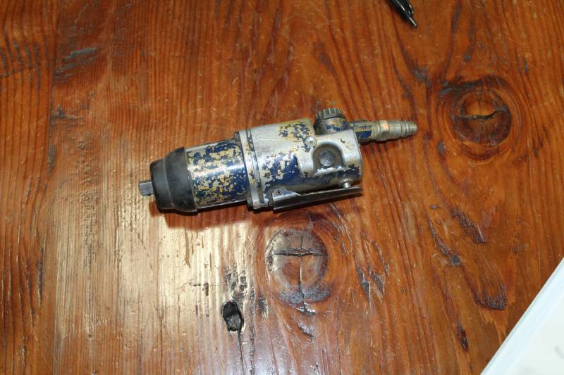 lot 504 image: Ingersoll-Rand Impact Tool