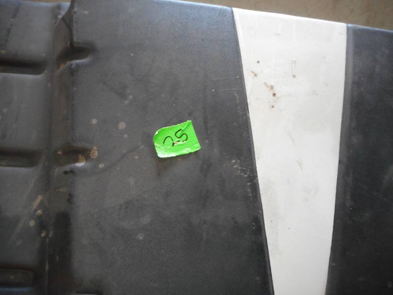 lot 25 image: Side by Side Hood