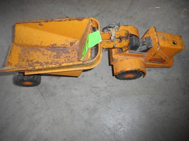 lot 39 image: Lamar Steel Toy