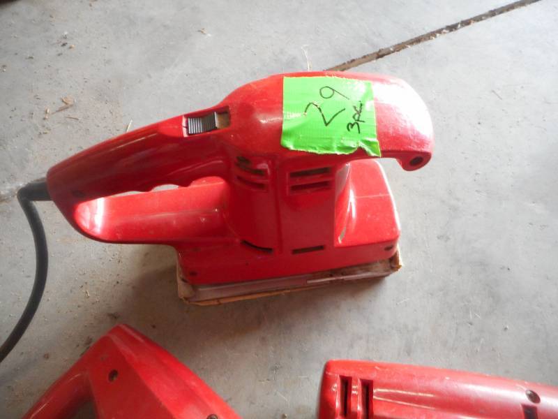 lot 29 image: Electric JigsawSanderDrill